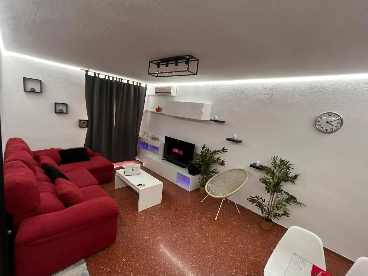 公寓 Amplio Apartamento Familiar Con Parking Privado En Pleno Centro De 科爾多瓦 西班牙