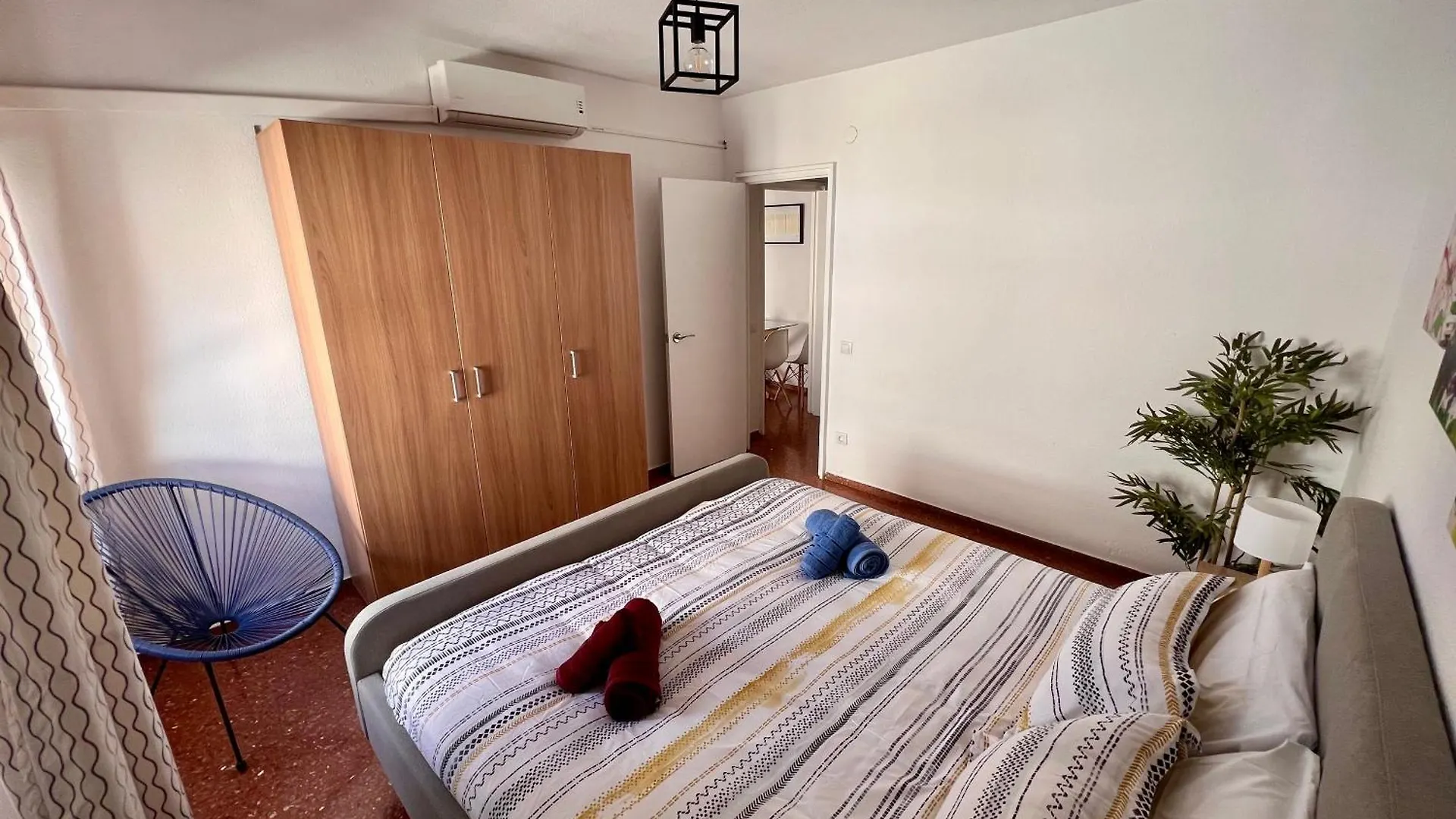 公寓 Amplio Apartamento Familiar Con Parking Privado En Pleno Centro De 科爾多瓦 西班牙