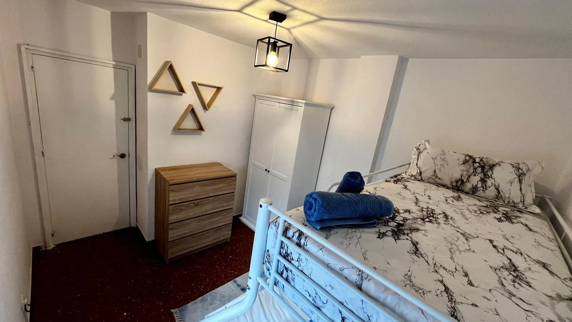 Amplio Apartamento Familiar Con Parking Privado En Pleno Centro De 科爾多瓦 公寓