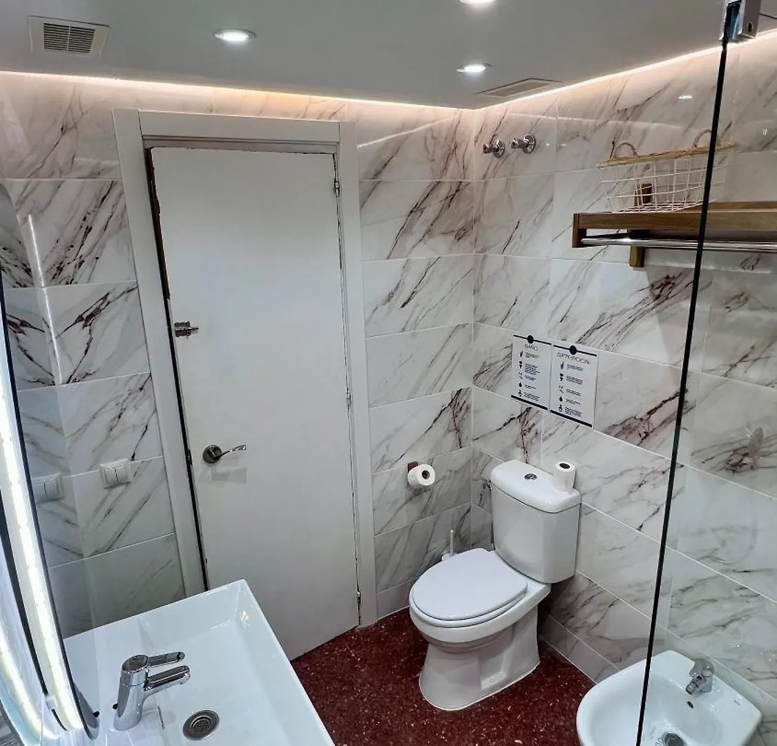 公寓 Amplio Apartamento Familiar Con Parking Privado En Pleno Centro De 科爾多瓦